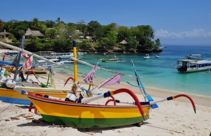 bateau traditionnel Bali esprit nomade voyages